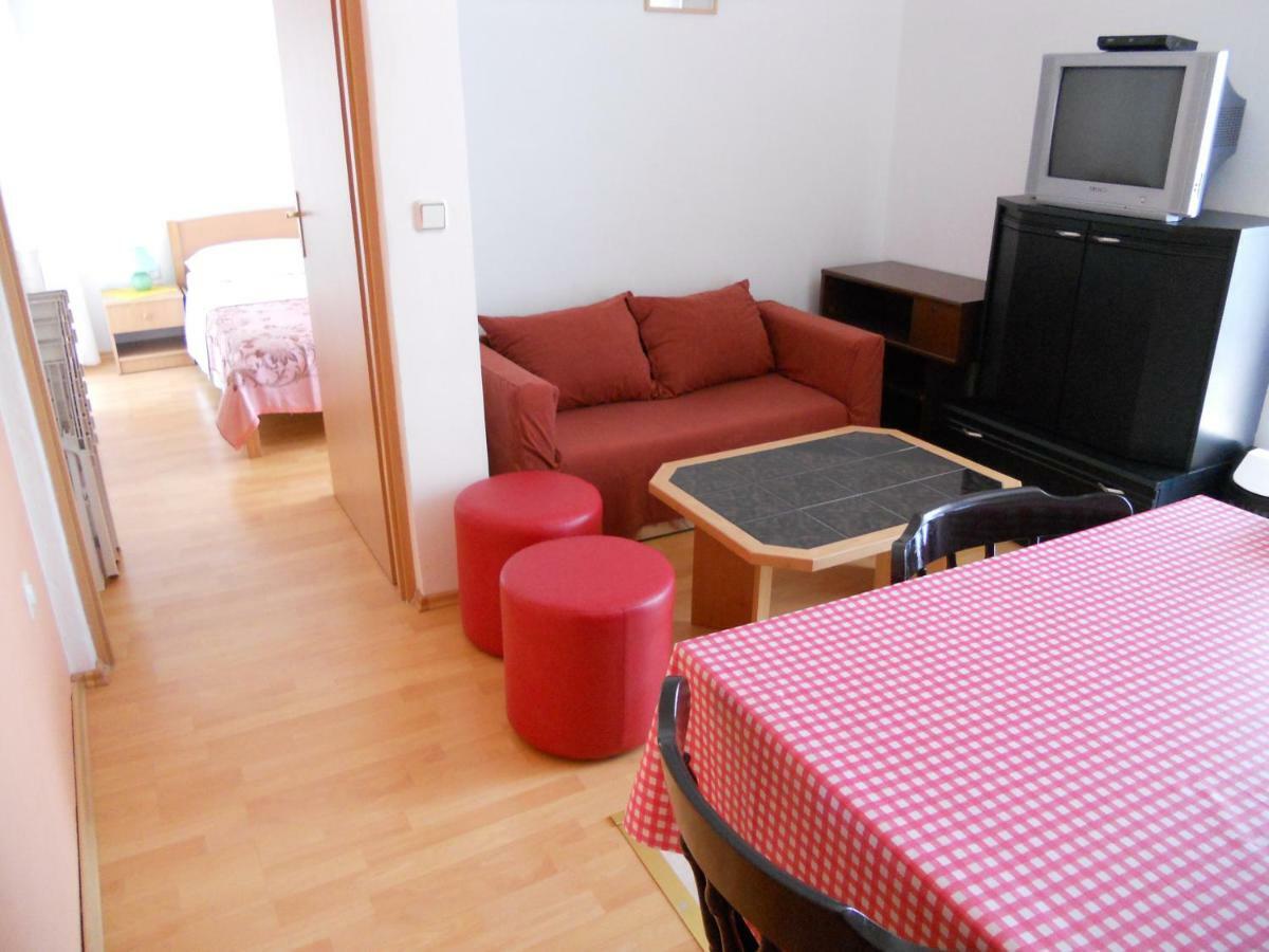 Apartments Violeta Betina  Luaran gambar